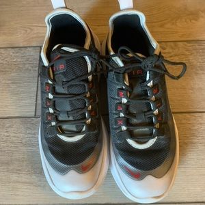 Nike air max youth shoes